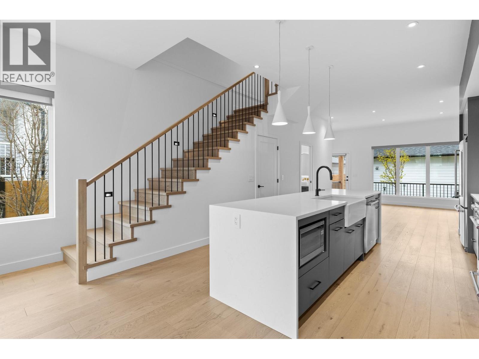 807 Francis Avenue, Kelowna, British Columbia  V1Y 5G6 - Photo 9 - 10382290