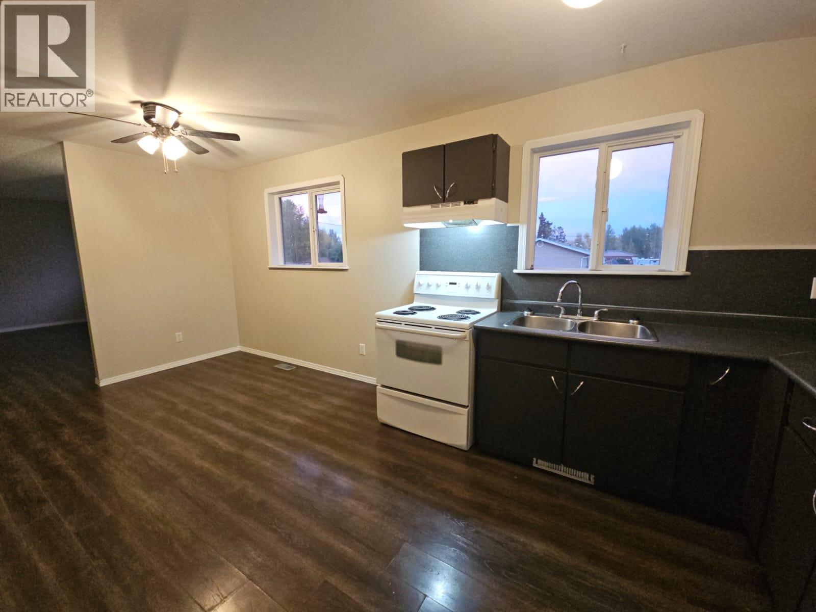 4801 52 Avenue Sw, Chetwynd, British Columbia  V0C 1J0 - Photo 11 - 10382300