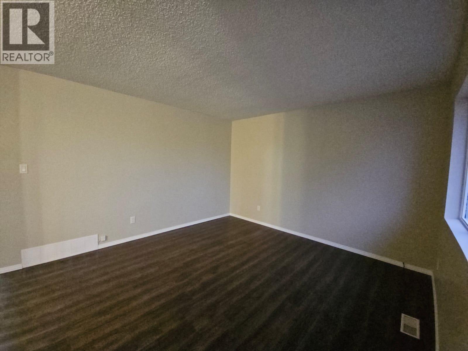 4801 52 Avenue Sw, Chetwynd, British Columbia  V0C 1J0 - Photo 9 - 10382300