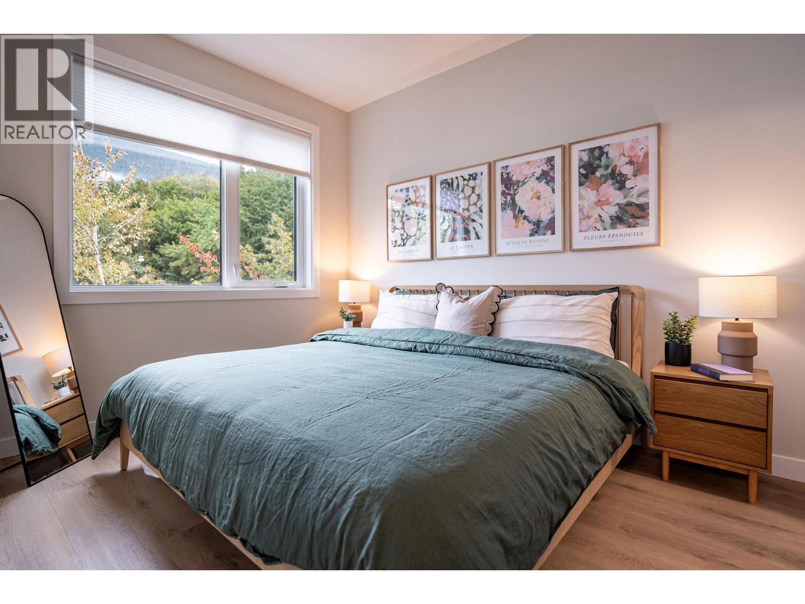 1212 Douglas Street, Revelstoke, British Columbia  V0E 2S0 - Photo 6 - 10382130