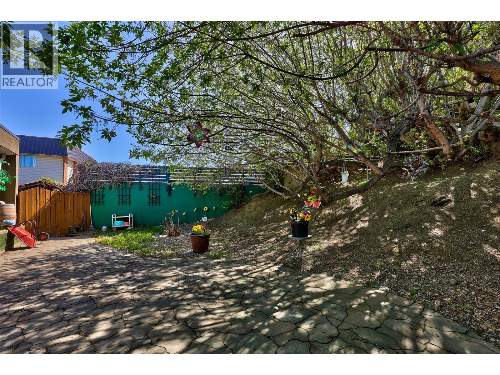 707 Chaparral Place, Kamloops, British Columbia  V2C 5Y3 - Photo 25 - 10382063