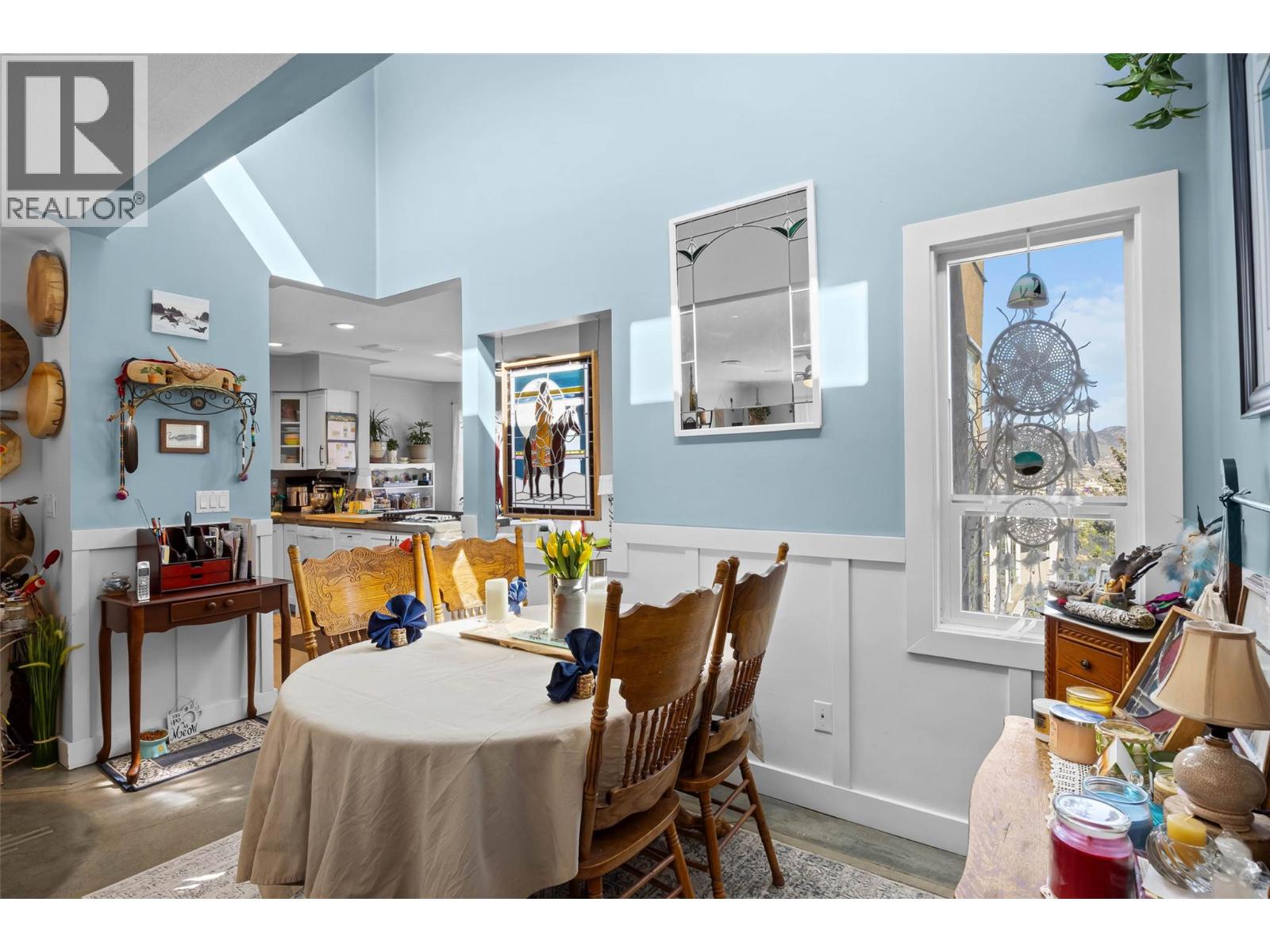 707 Chaparral Place, Kamloops, British Columbia  V2C 5Y3 - Photo 4 - 10382063