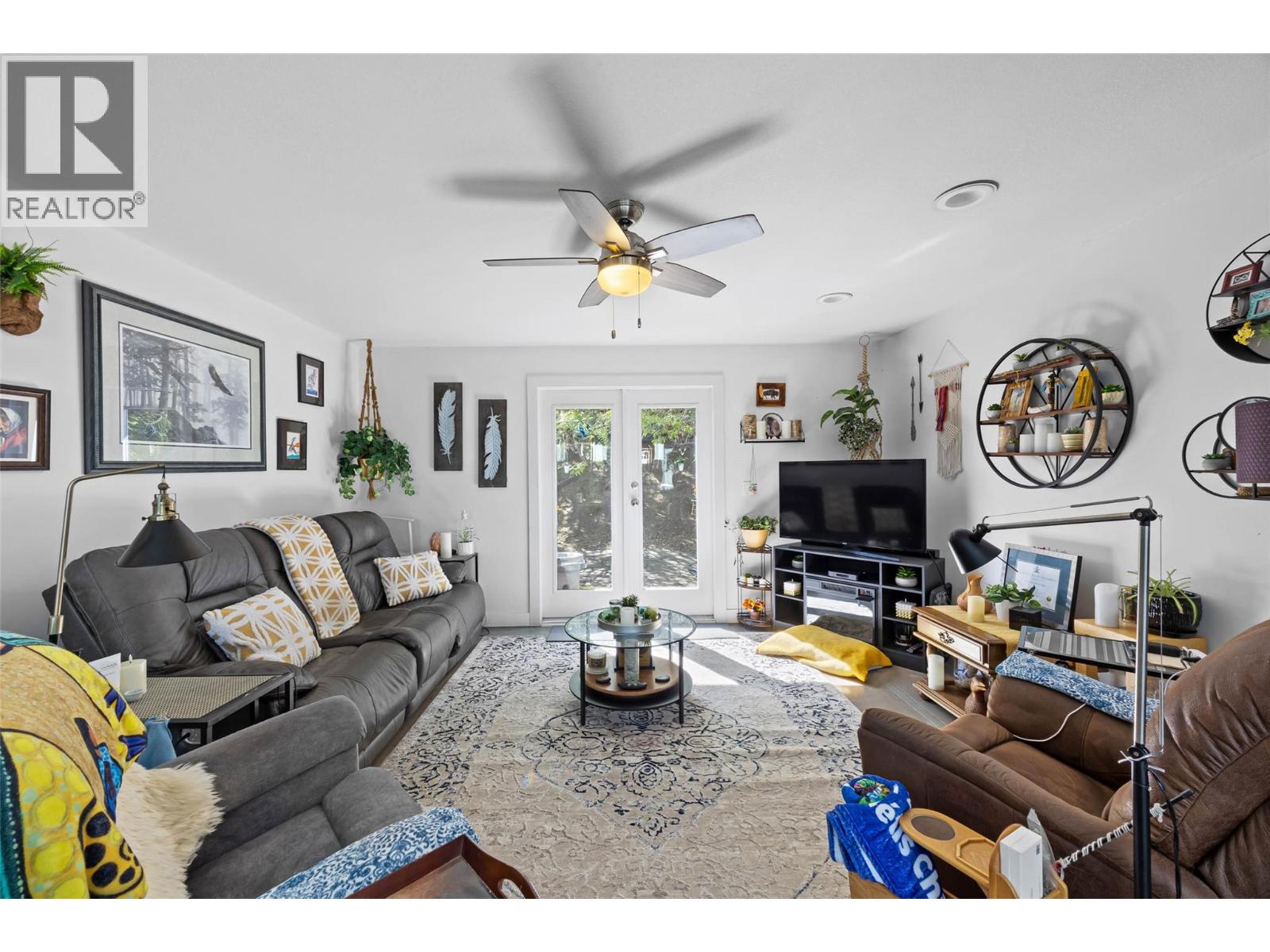 707 Chaparral Place, Kamloops, British Columbia  V2C 5Y3 - Photo 5 - 10382063