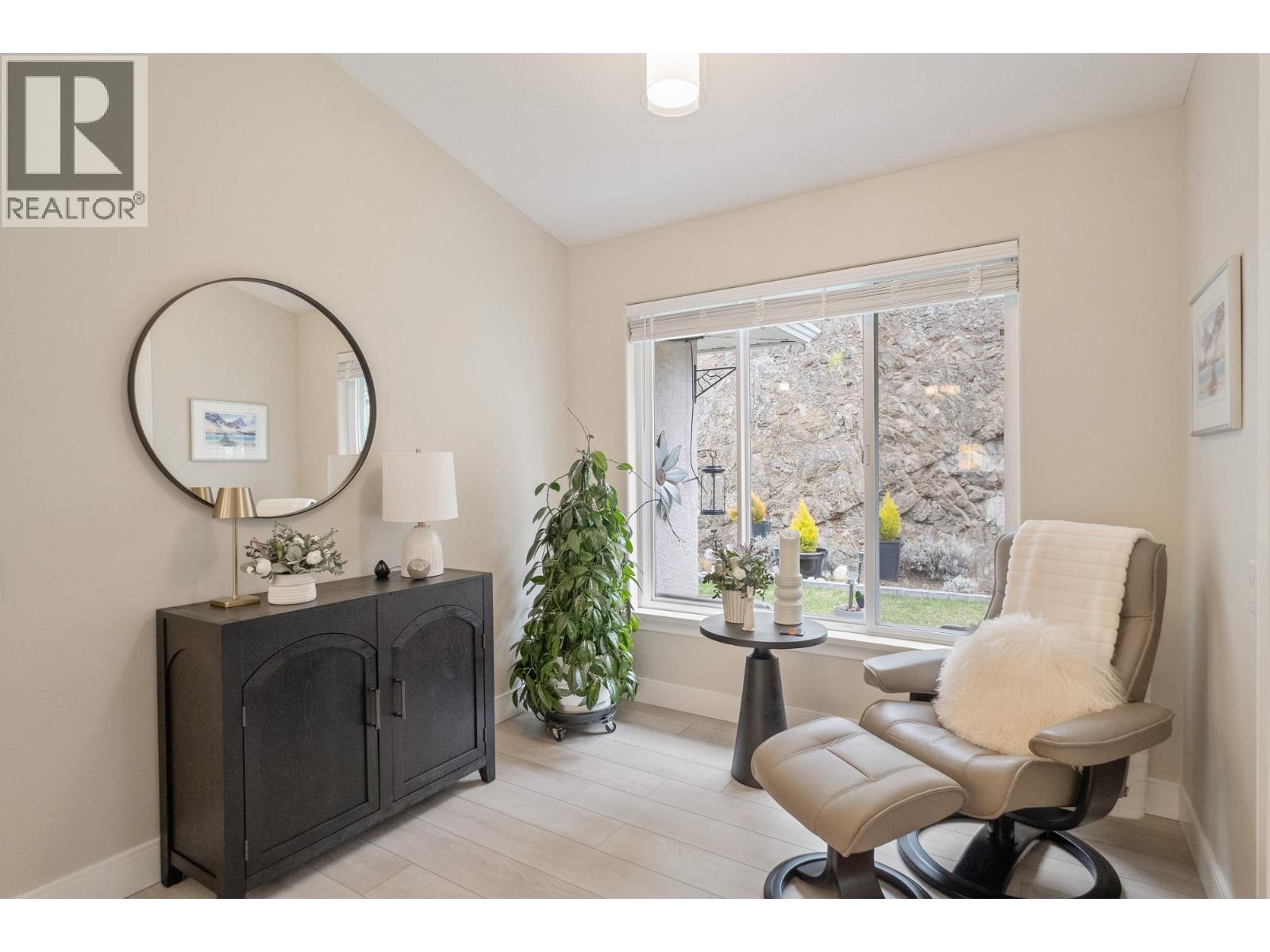 393 Rio Drive S, Kelowna, British Columbia  V1V 2L2 - Photo 15 - 10381766