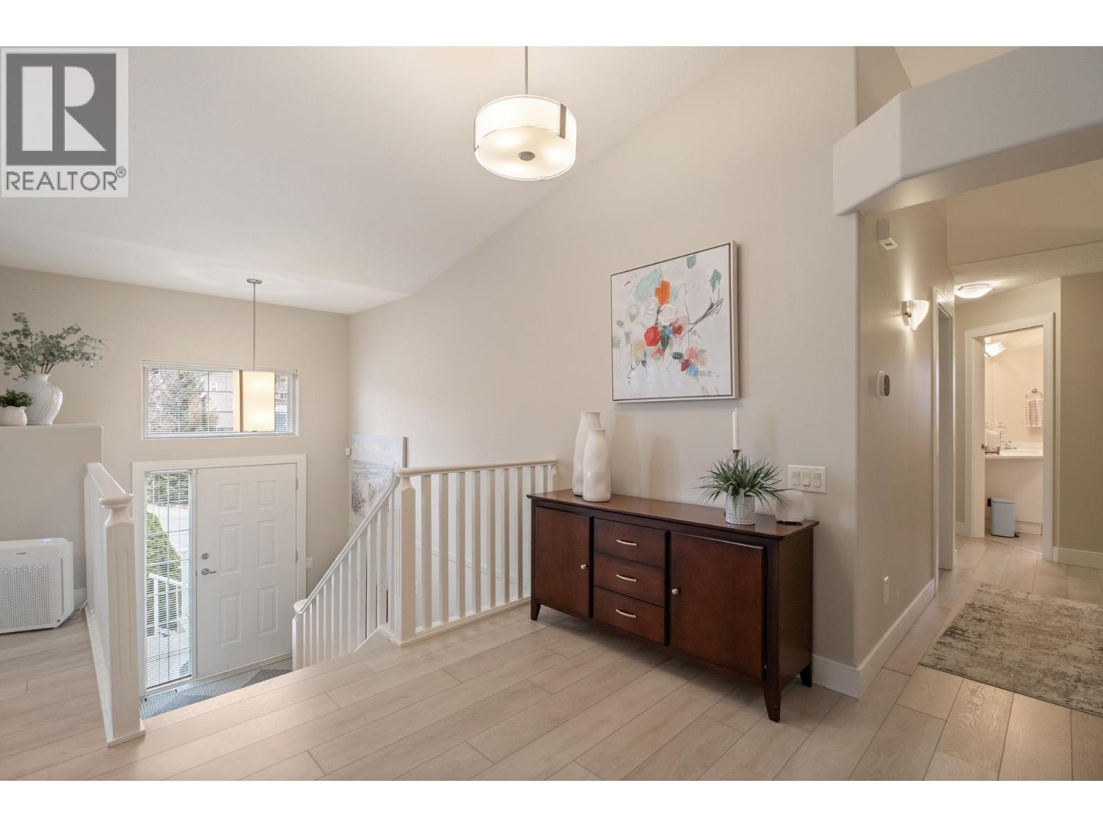 393 Rio Drive S, Kelowna, British Columbia  V1V 2L2 - Photo 21 - 10381766