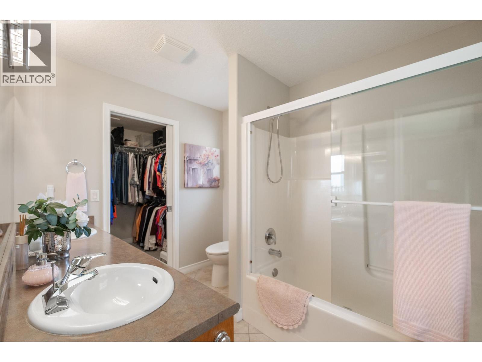 393 Rio Drive S, Kelowna, British Columbia  V1V 2L2 - Photo 25 - 10381766