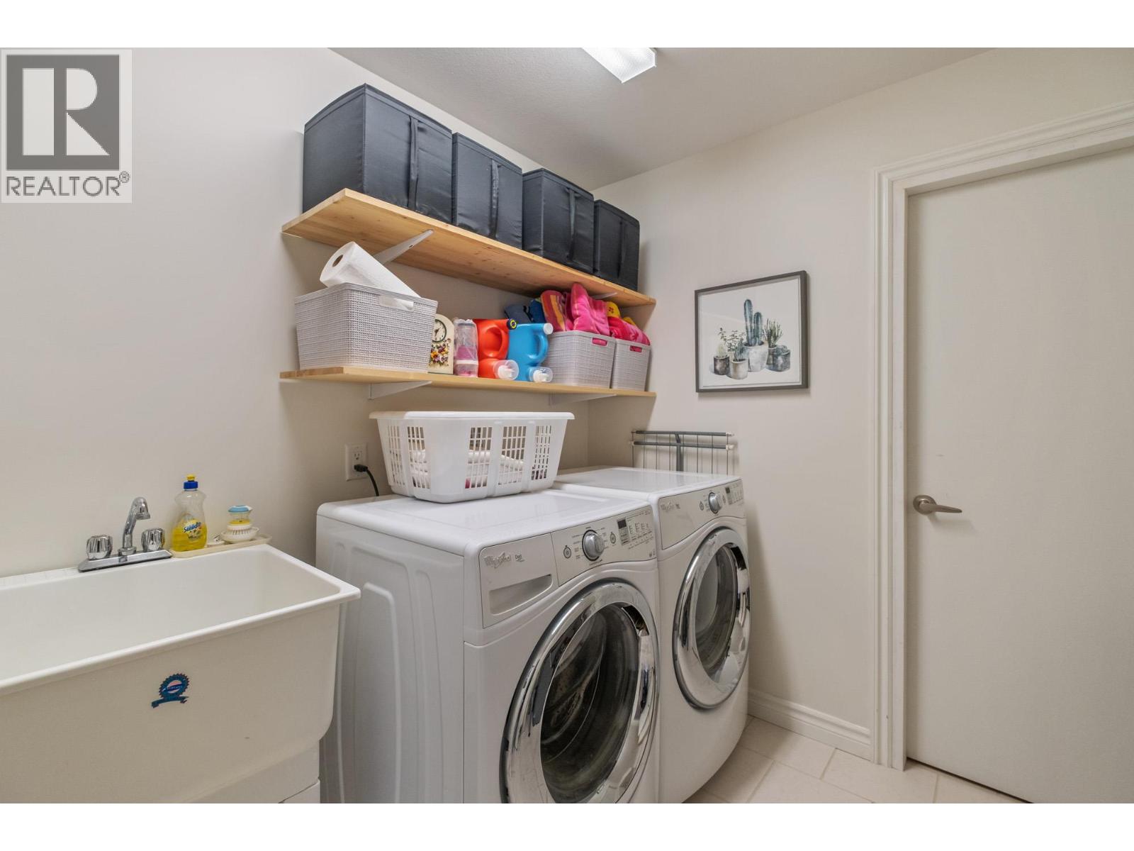 393 Rio Drive S, Kelowna, British Columbia  V1V 2L2 - Photo 37 - 10381766