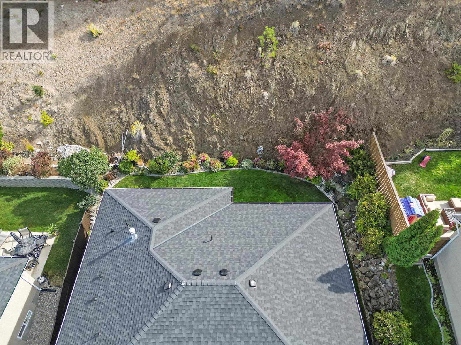 393 Rio Drive S, Kelowna, British Columbia  V1V 2L2 - Photo 47 - 10381766