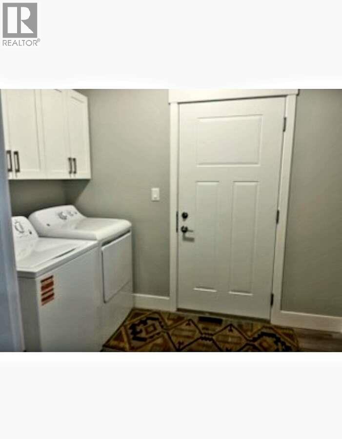 2081 14 Avenue Se, Salmon Arm, British Columbia  V1E 2N2 - Photo 12 - 10382388