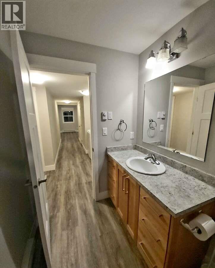 2081 14 Avenue Se, Salmon Arm, British Columbia  V1E 2N2 - Photo 36 - 10382388