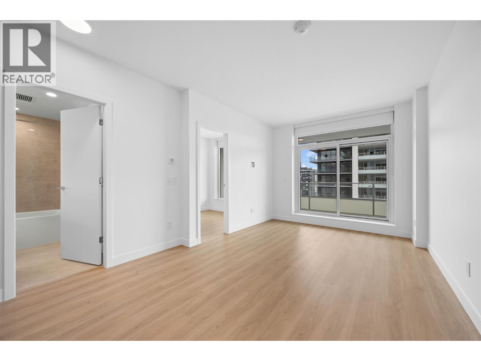 238 Leon Avenue Unit# 1403, Kelowna, British Columbia  V1Y 6H9 - Photo 10 - 10382309