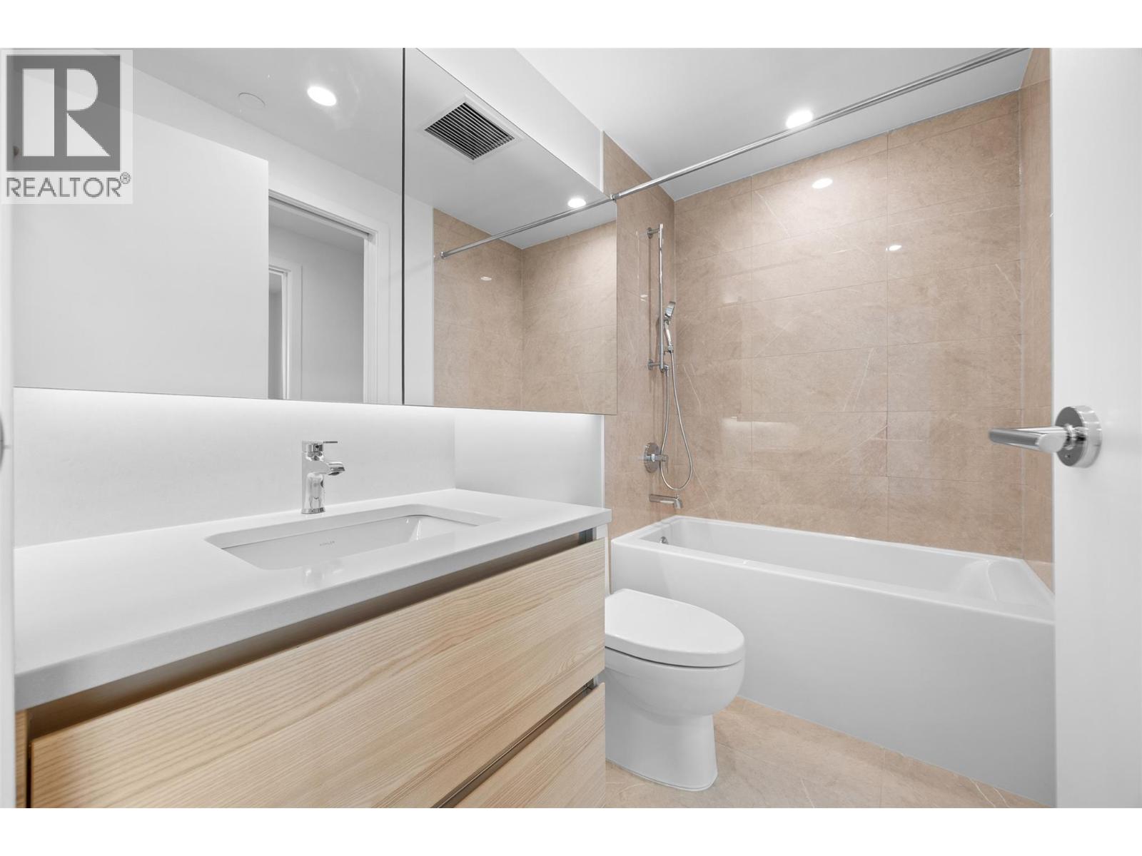 238 Leon Avenue Unit# 1403, Kelowna, British Columbia  V1Y 6H9 - Photo 19 - 10382309