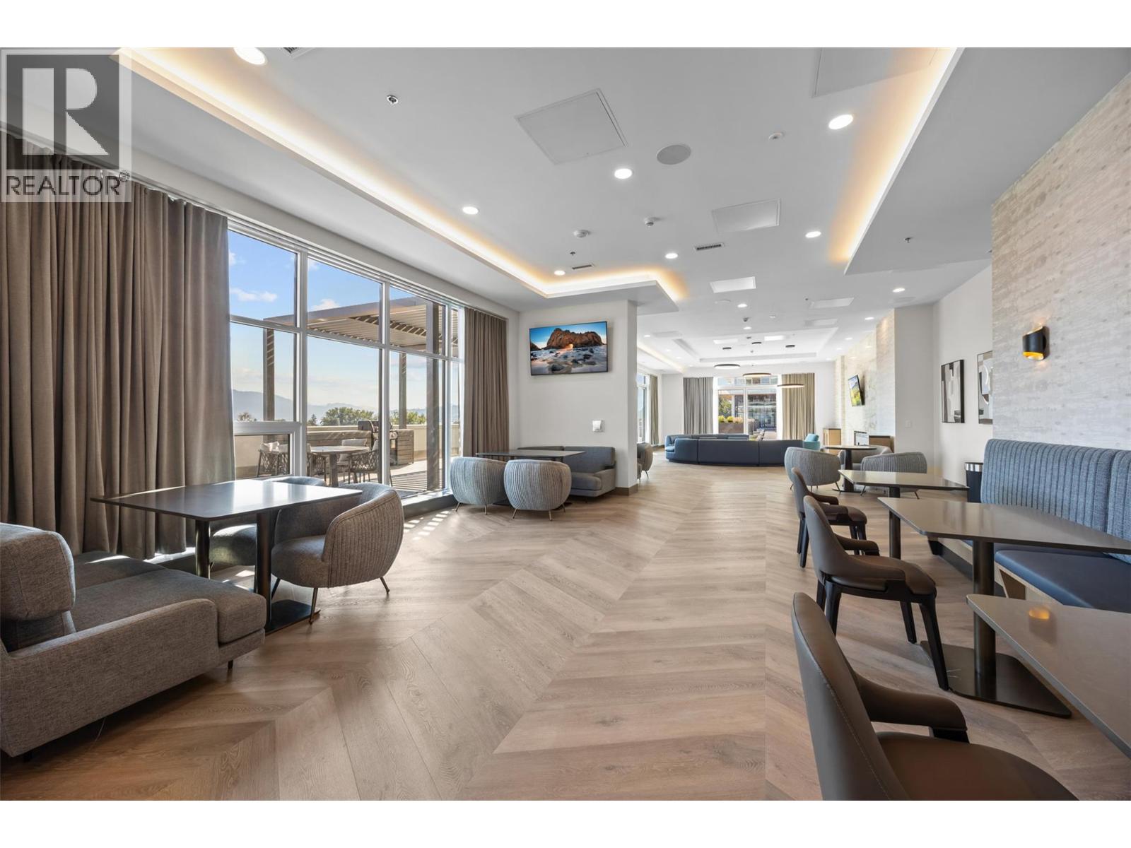238 Leon Avenue Unit# 1403, Kelowna, British Columbia  V1Y 6H9 - Photo 69 - 10382309