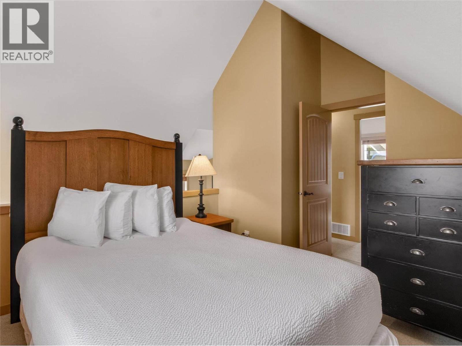 6774 La Palma Loop, Kelowna, British Columbia  V1Z 3R8 - Photo 19 - 10382285