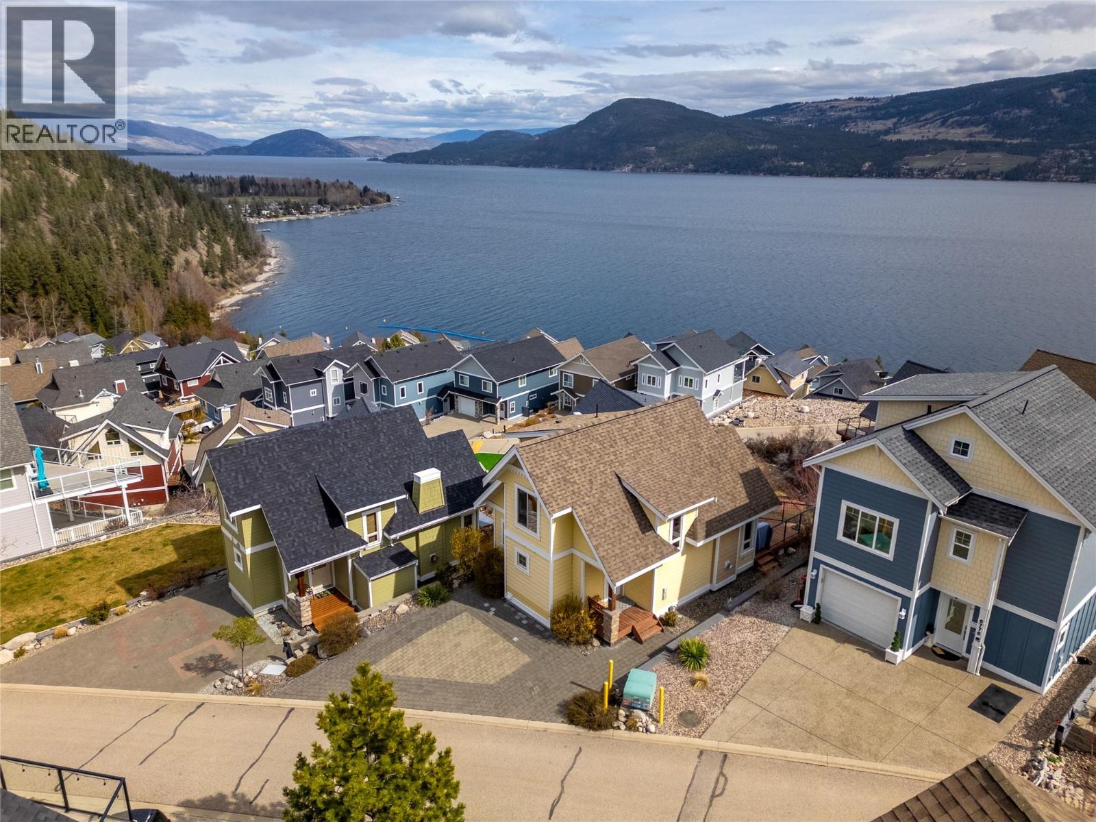 6774 La Palma Loop, Kelowna, British Columbia  V1Z 3R8 - Photo 2 - 10382285