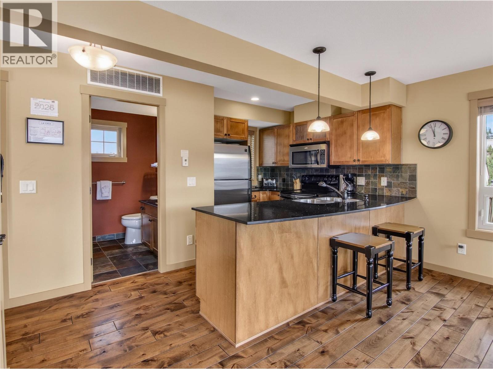 6774 La Palma Loop, Kelowna, British Columbia  V1Z 3R8 - Photo 9 - 10382285