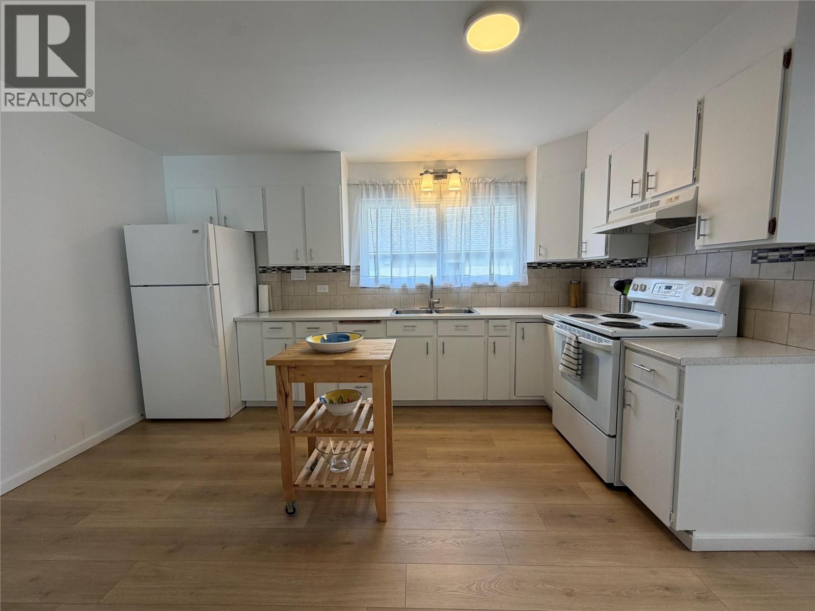 3091 Highway Drive, Trail, British Columbia  V1R 2T2 - Photo 22 - 10382114