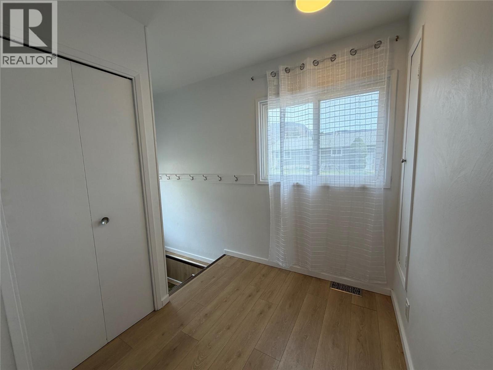 3091 Highway Drive, Trail, British Columbia  V1R 2T2 - Photo 23 - 10382114