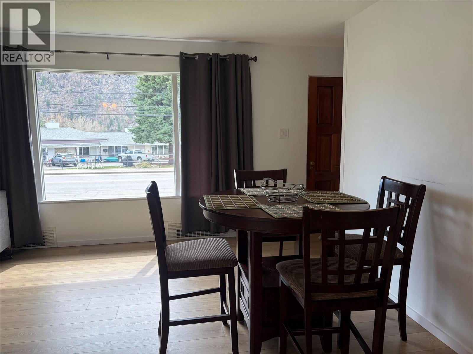 3091 Highway Drive, Trail, British Columbia  V1R 2T2 - Photo 7 - 10382114