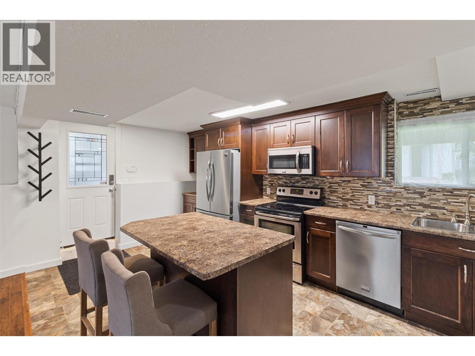 845 Elder Road, Kamloops, British Columbia  V2B 6K9 - Photo 32 - 10382349