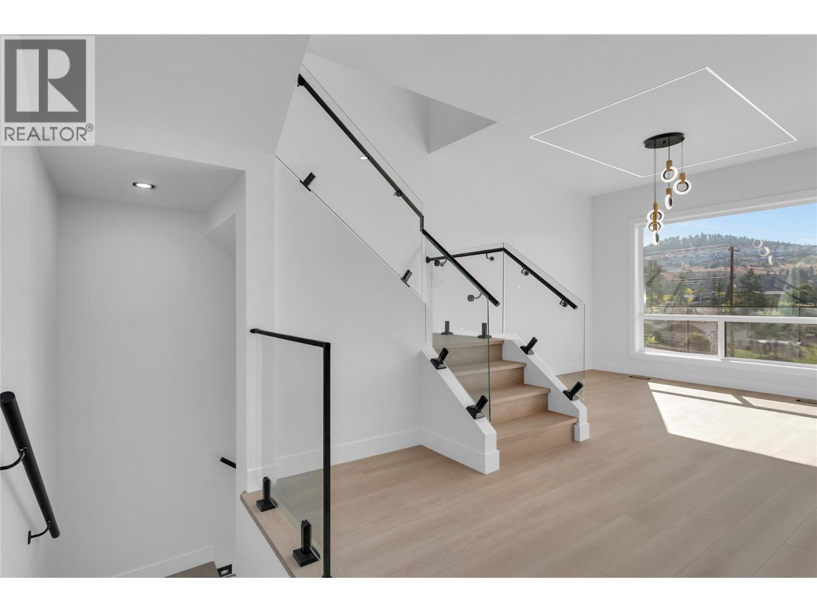 1176 Hume Avenue, Kelowna, British Columbia  V1P 0A9 - Photo 16 - 10382237