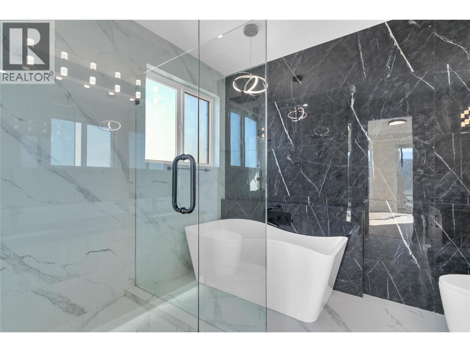 1176 Hume Avenue, Kelowna, British Columbia  V1P 0A9 - Photo 29 - 10382237