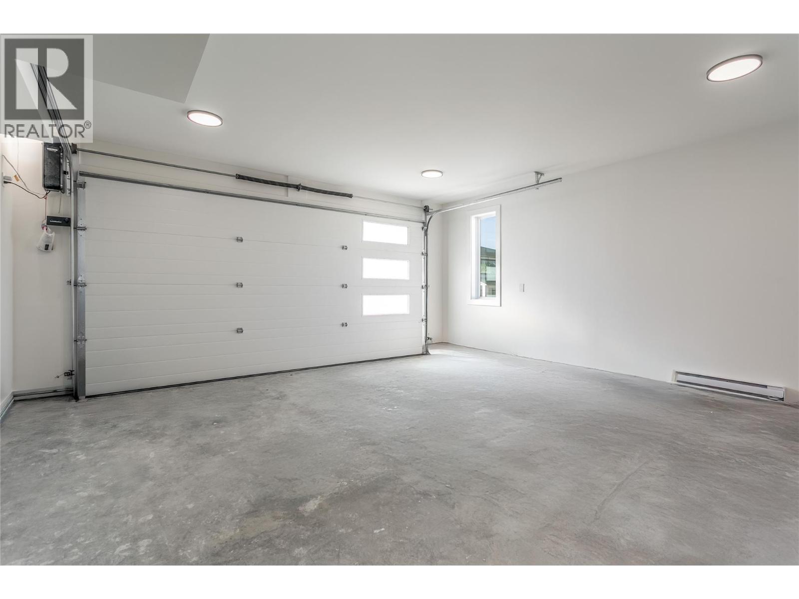 1176 Hume Avenue, Kelowna, British Columbia  V1P 0A9 - Photo 53 - 10382237