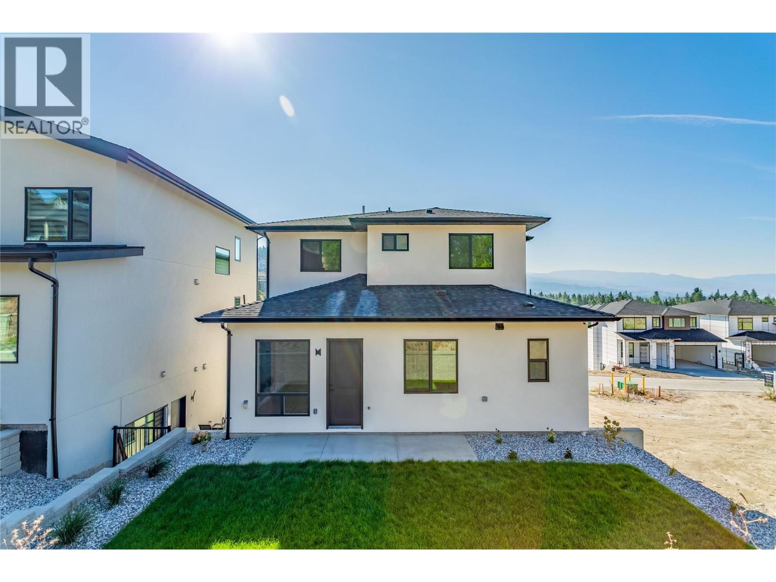 1176 Hume Avenue, Kelowna, British Columbia  V1P 0A9 - Photo 57 - 10382237