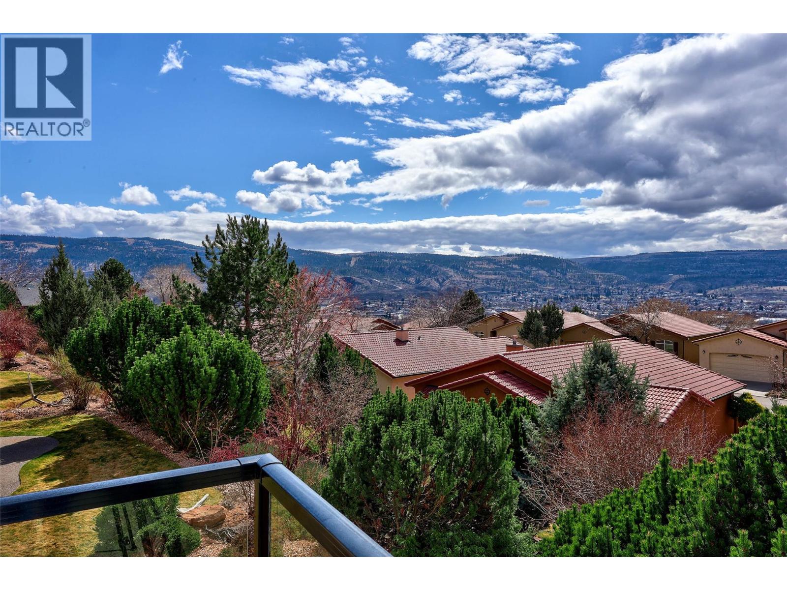 601 Rosewood Lane, Kamloops, British Columbia  V2H 1T3 - Photo 3 - 10381057