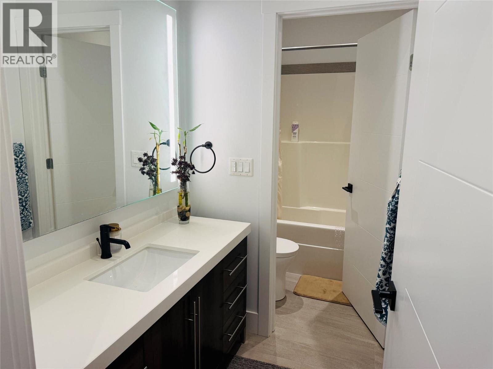 7291 Prospector Avenue Unit# 501, Radium Hot Springs, British Columbia  V0A 1M0 - Photo 10 - 10382408