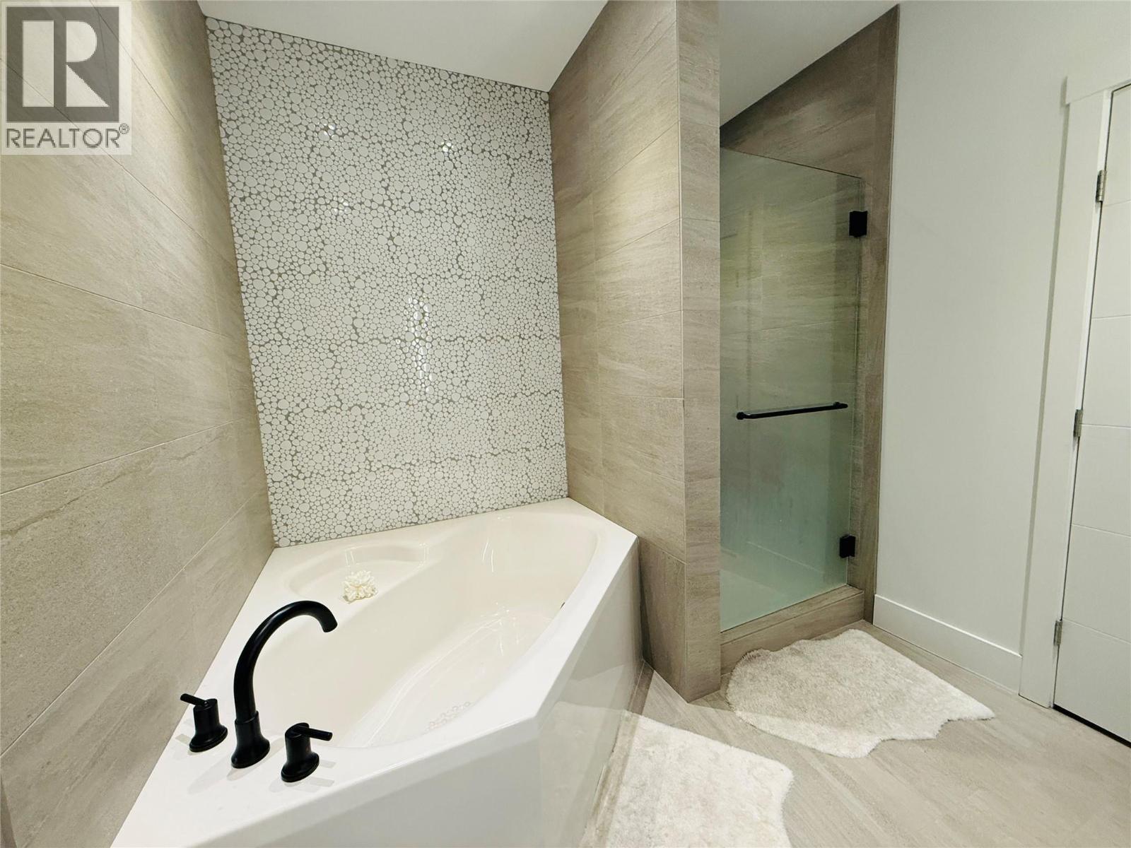 7291 Prospector Avenue Unit# 501, Radium Hot Springs, British Columbia  V0A 1M0 - Photo 14 - 10382408