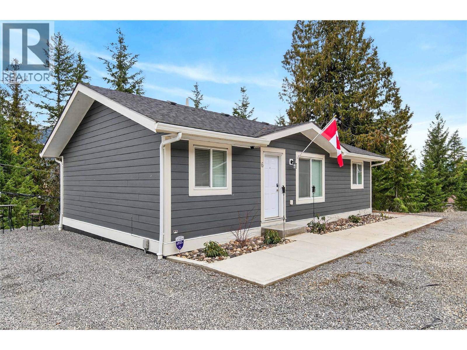 3639 Parri Road Unit# 6, Sorrento, British Columbia  V0E 2W0 - Photo 2 - 10381888