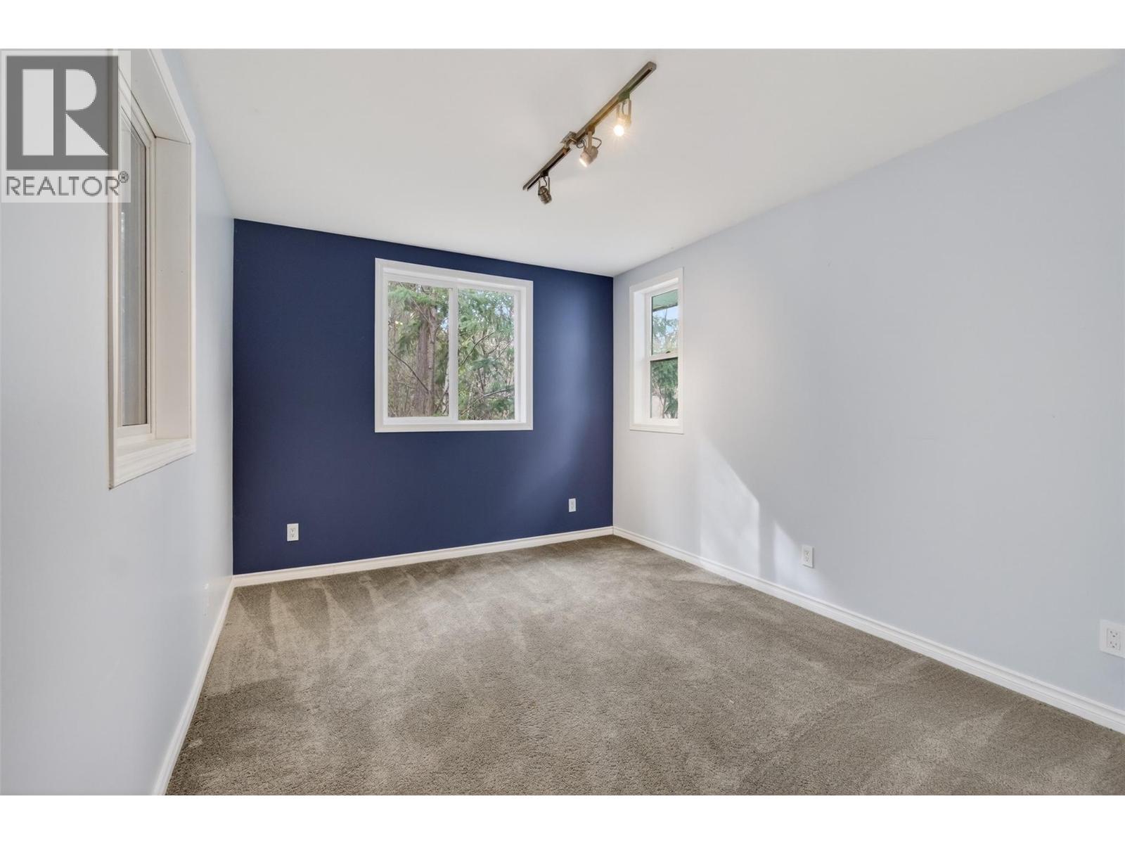 9048 Humming Bird Drive, Swansea Point, British Columbia  V0E 2K2 - Photo 34 - 10382358