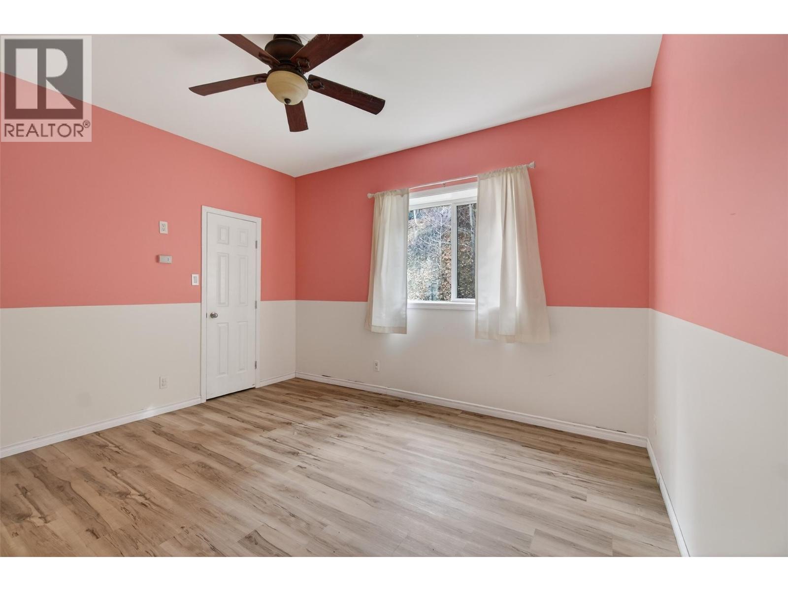 9048 Humming Bird Drive, Swansea Point, British Columbia  V0E 2K2 - Photo 39 - 10382358