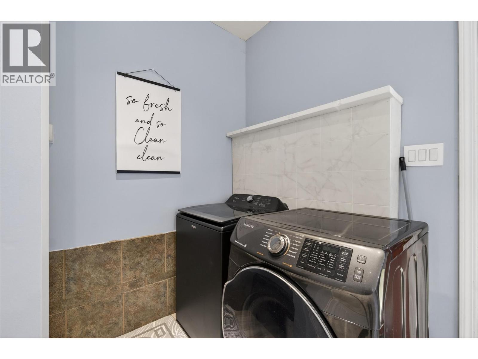 9048 Humming Bird Drive, Swansea Point, British Columbia  V0E 2K2 - Photo 43 - 10382358