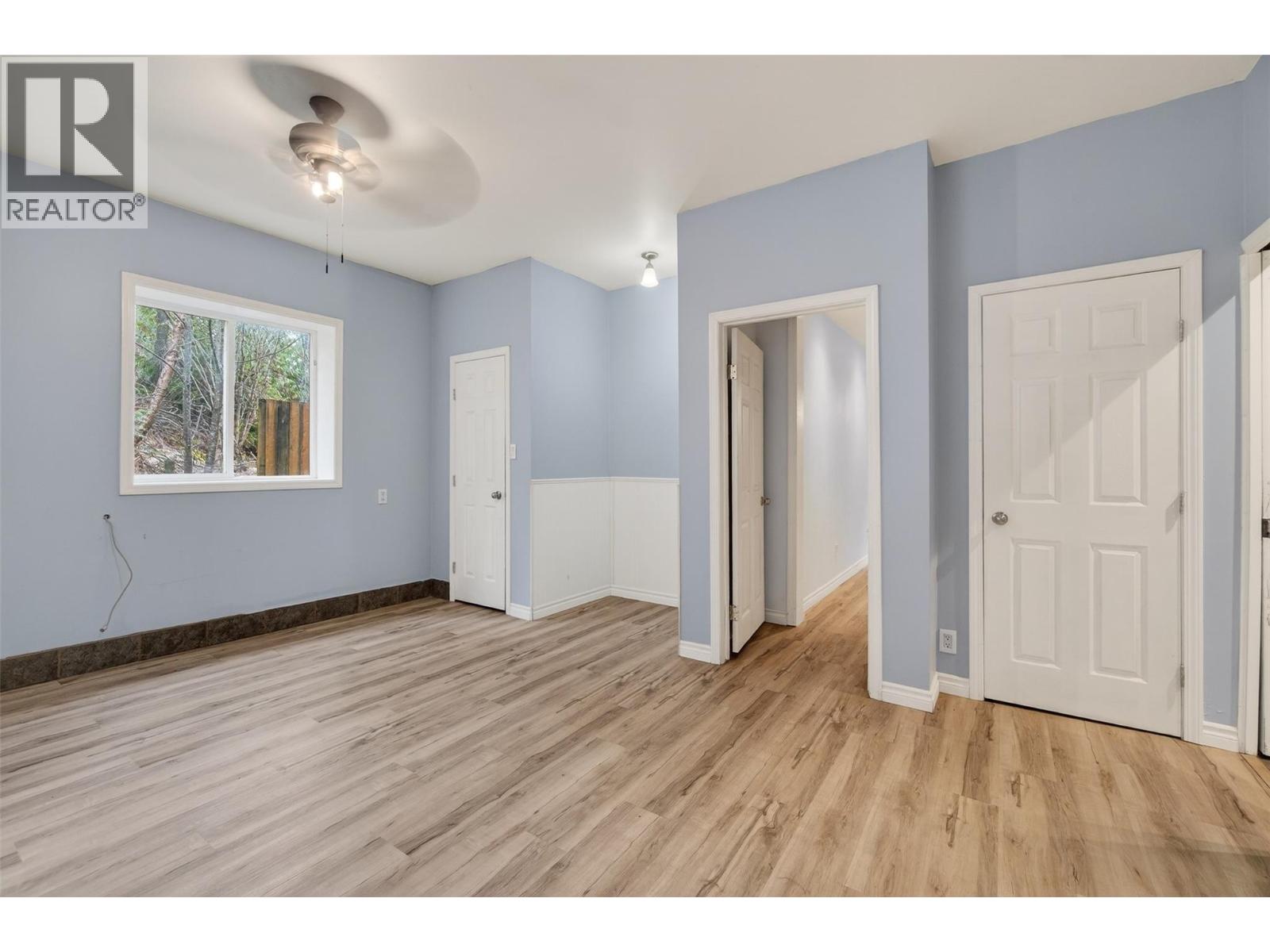 9048 Humming Bird Drive, Swansea Point, British Columbia  V0E 2K2 - Photo 44 - 10382358