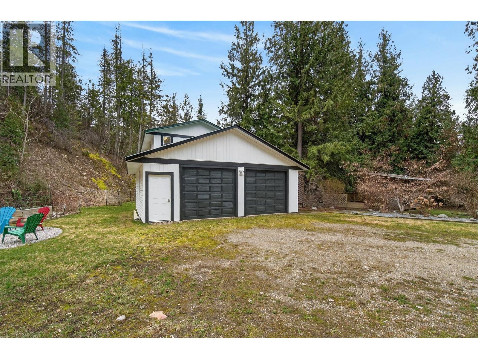 9048 Humming Bird Drive, Swansea Point, British Columbia  V0E 2K2 - Photo 86 - 10382358