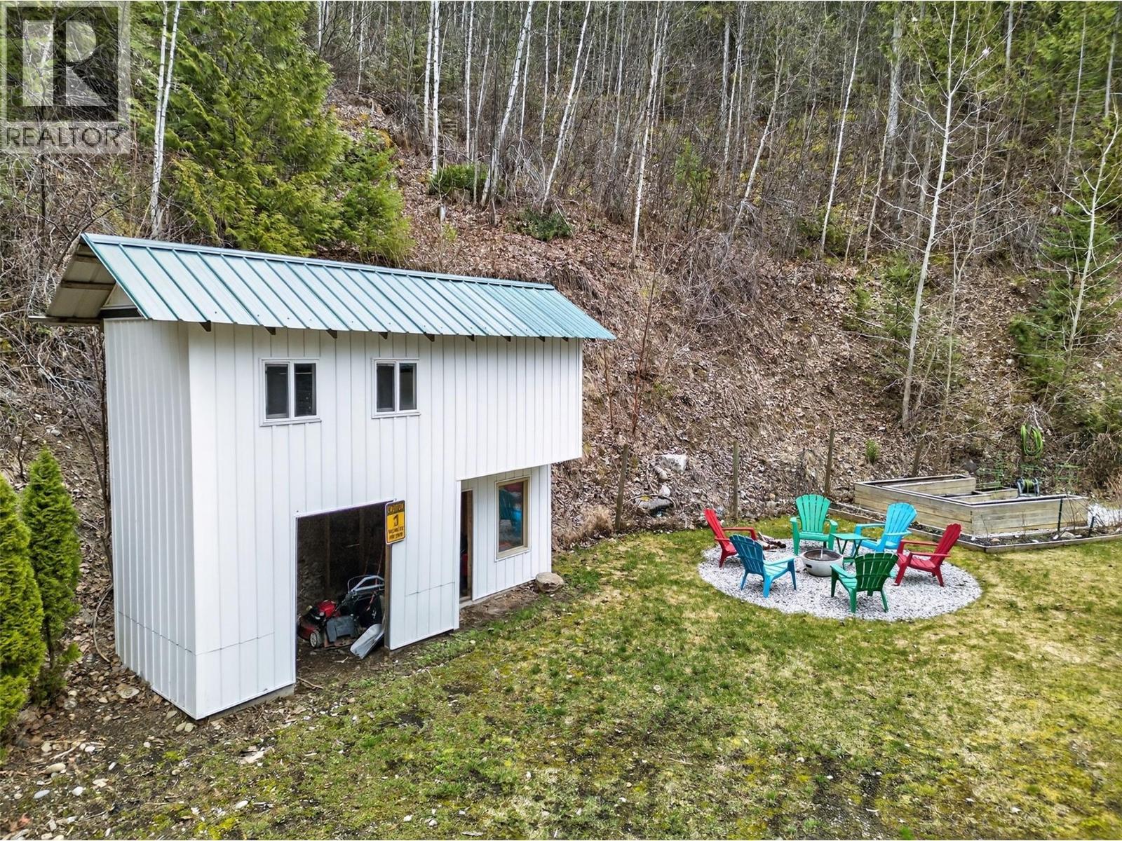 9048 Humming Bird Drive, Swansea Point, British Columbia  V0E 2K2 - Photo 92 - 10382358