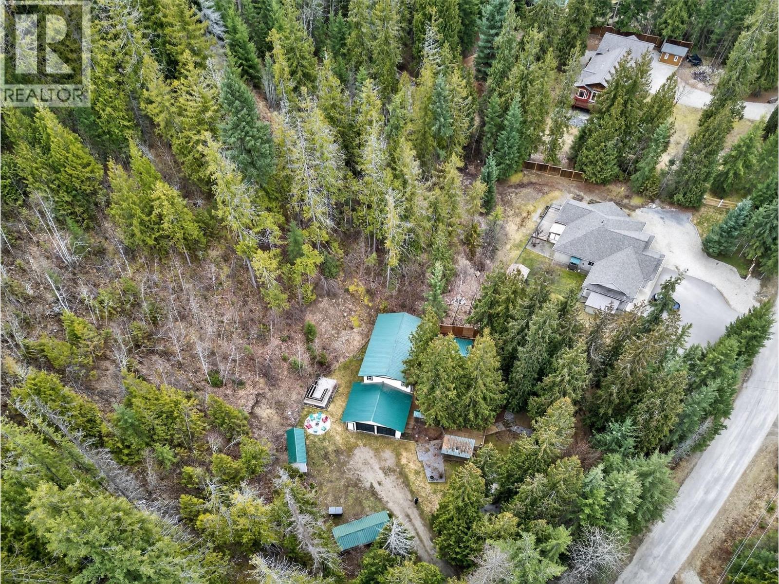 9048 Humming Bird Drive, Swansea Point, British Columbia  V0E 2K2 - Photo 98 - 10382358