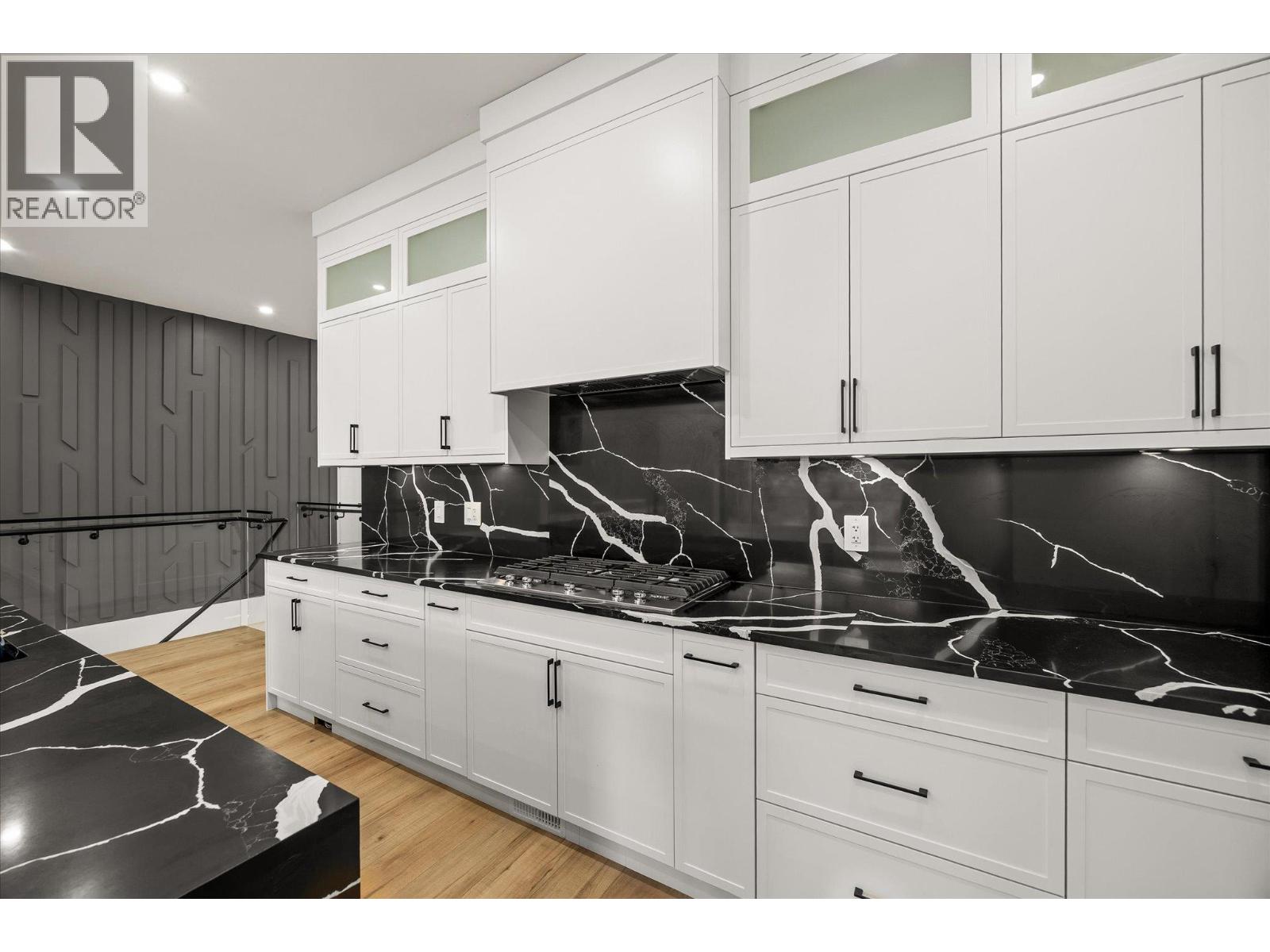 897 Carnoustie Drive, Kelowna, British Columbia  V1P 0A3 - Photo 12 - 10382185