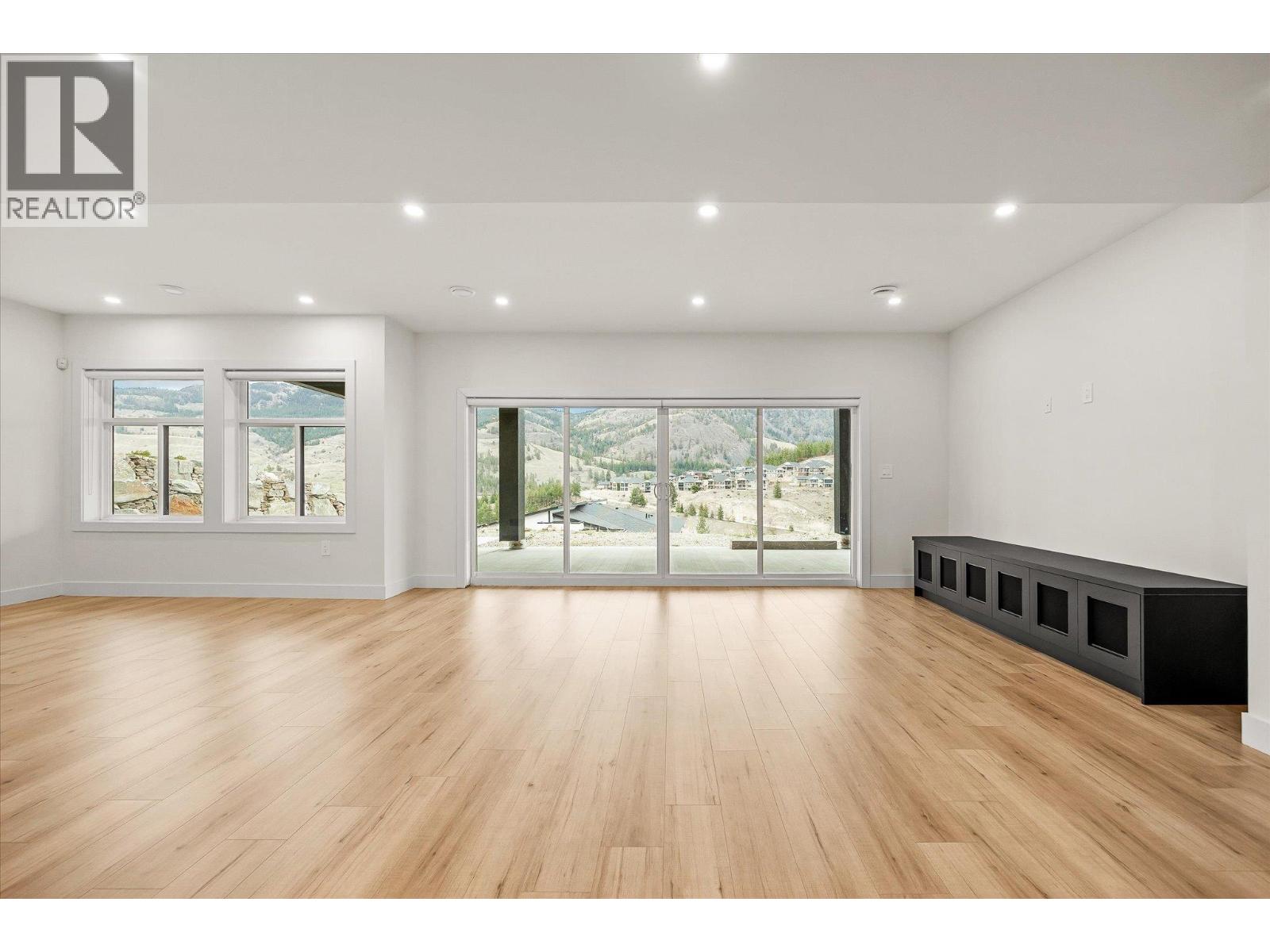 897 Carnoustie Drive, Kelowna, British Columbia  V1P 0A3 - Photo 43 - 10382185