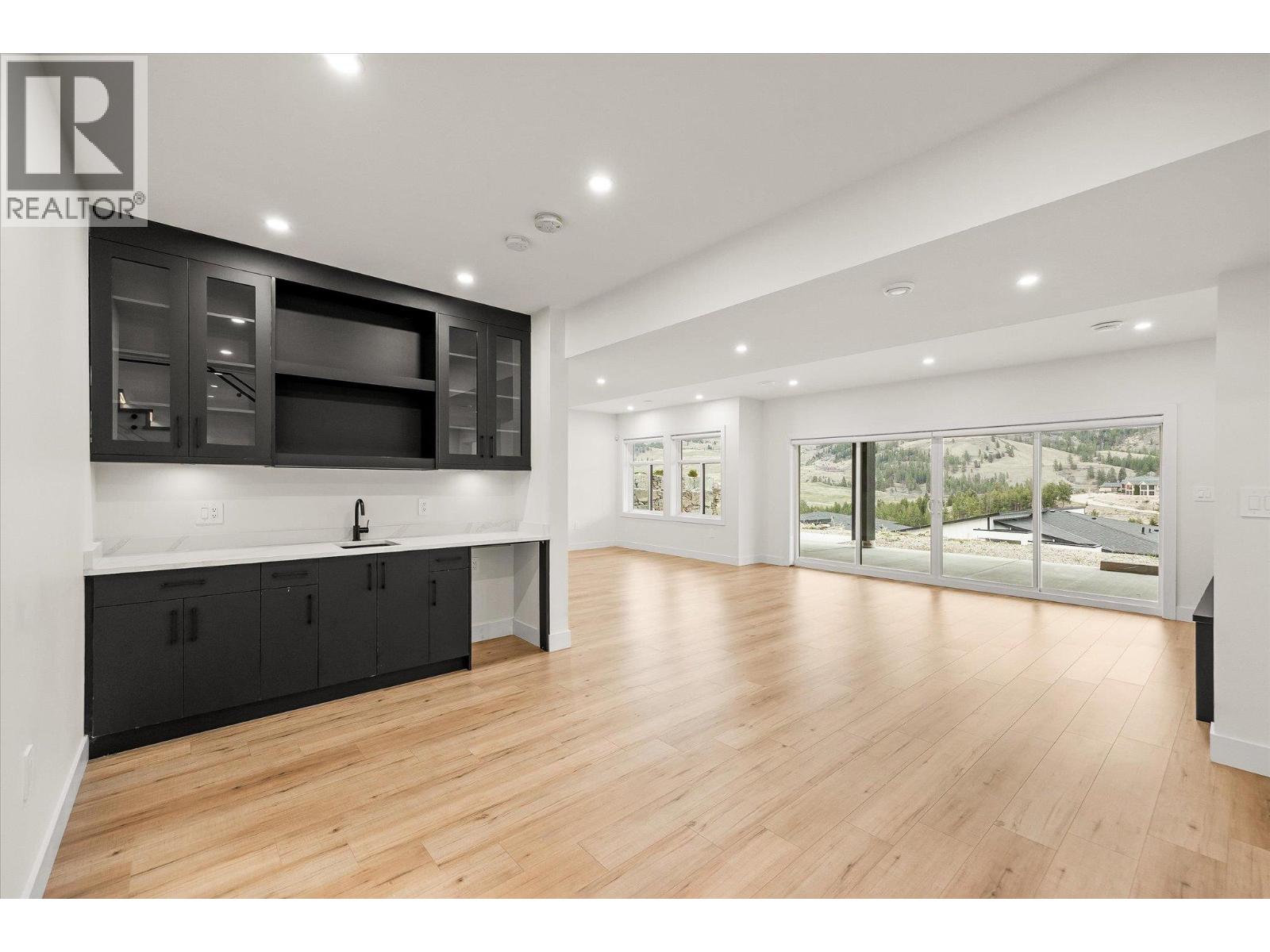 897 Carnoustie Drive, Kelowna, British Columbia  V1P 0A3 - Photo 44 - 10382185