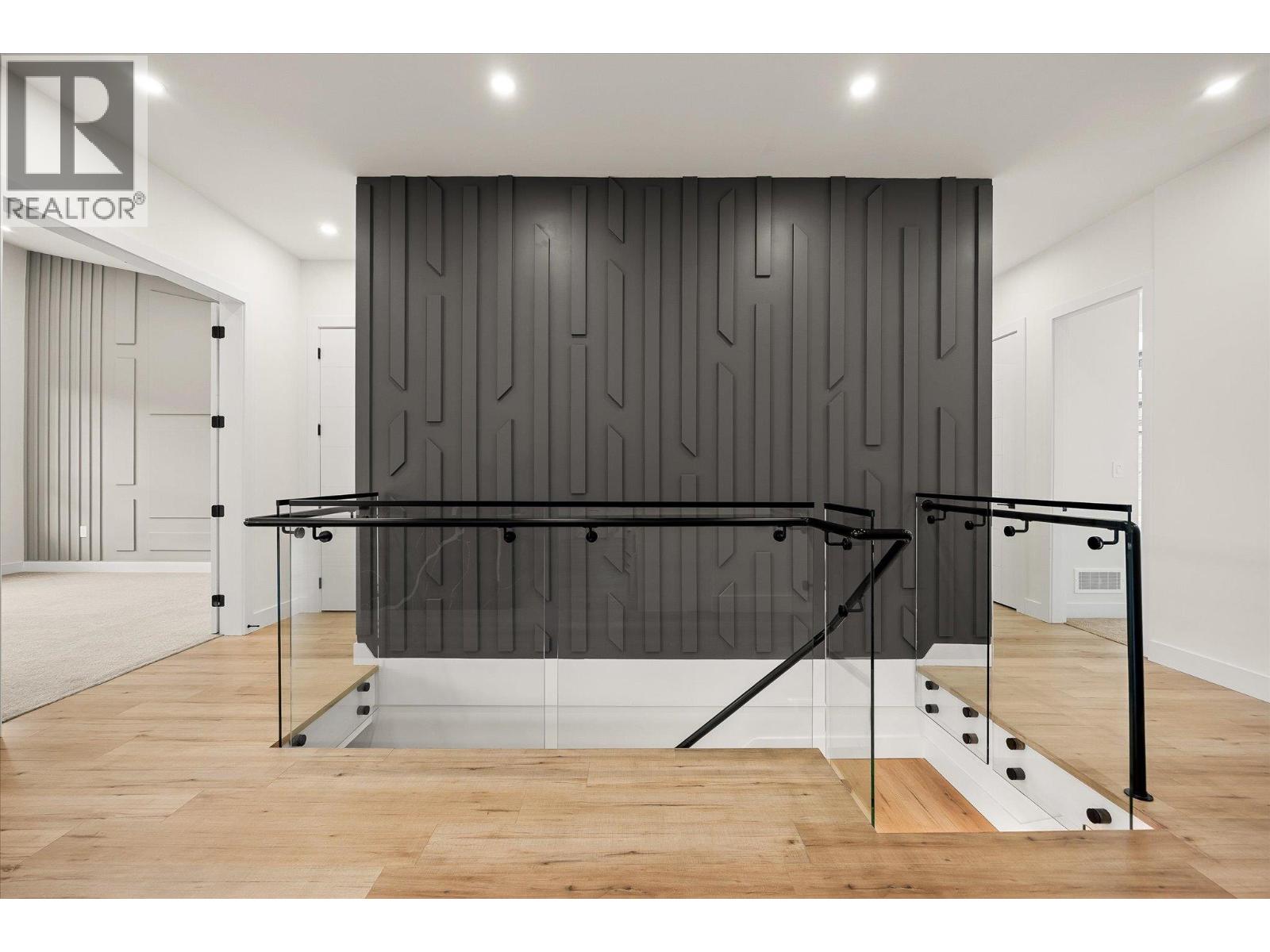 897 Carnoustie Drive, Kelowna, British Columbia  V1P 0A3 - Photo 7 - 10382185