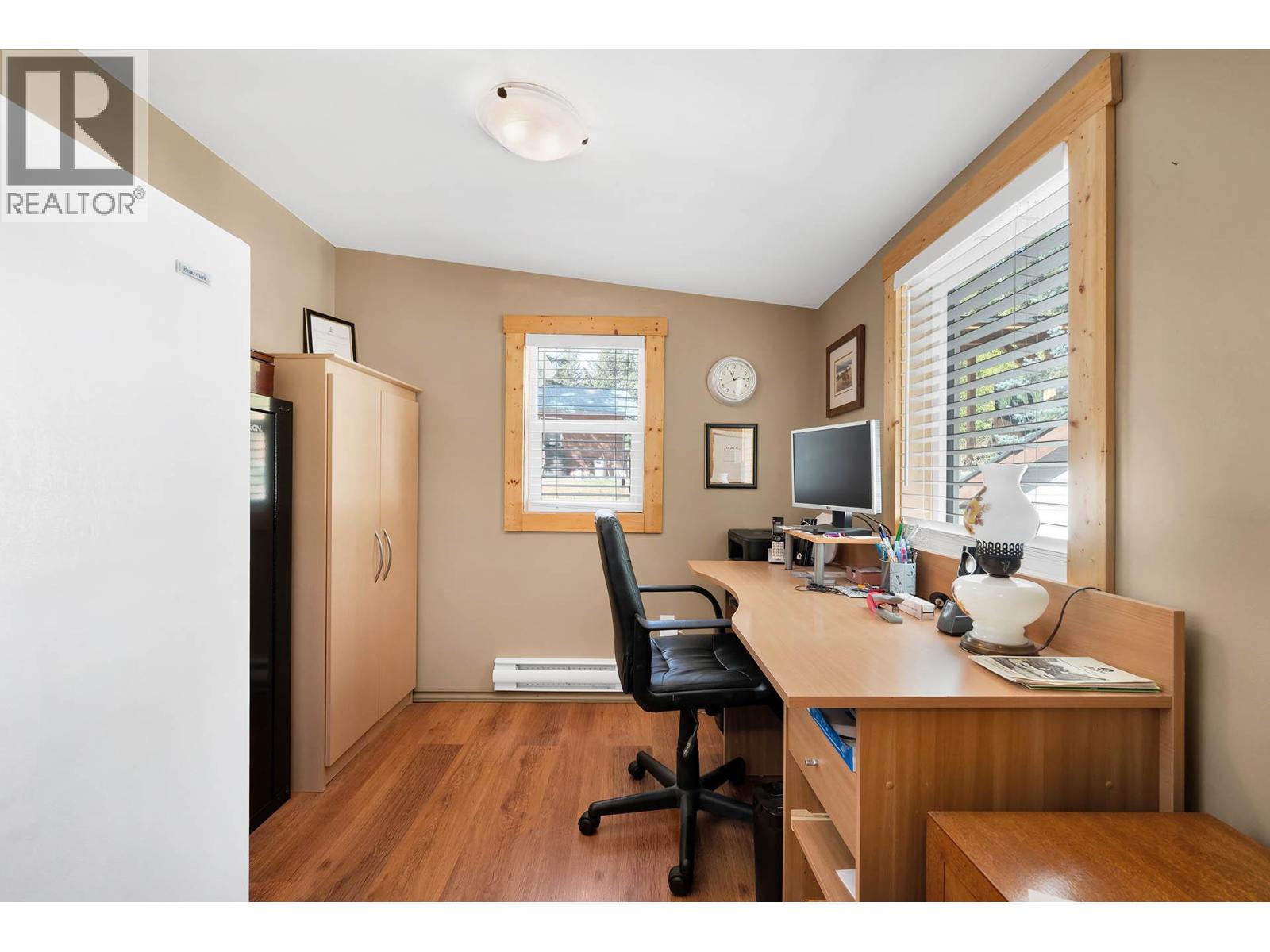 1888 Lakeview Drive, Kamloops, British Columbia  V0E 1Z1 - Photo 17 - 10382125