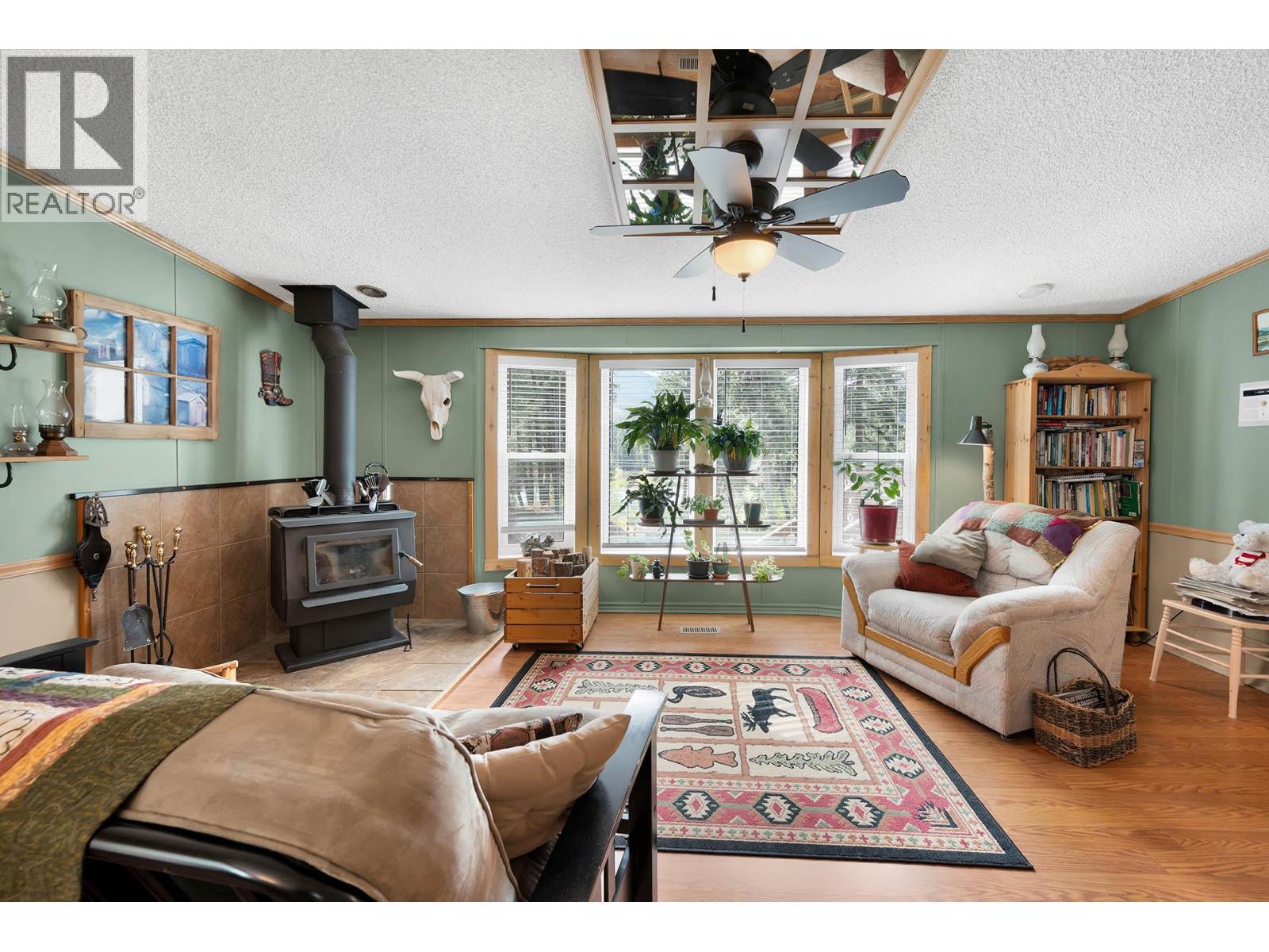 1888 Lakeview Drive, Kamloops, British Columbia  V0E 1Z1 - Photo 26 - 10382125