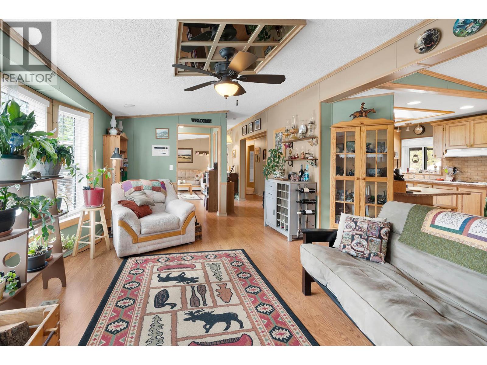 1888 Lakeview Drive, Kamloops, British Columbia  V0E 1Z1 - Photo 30 - 10382125