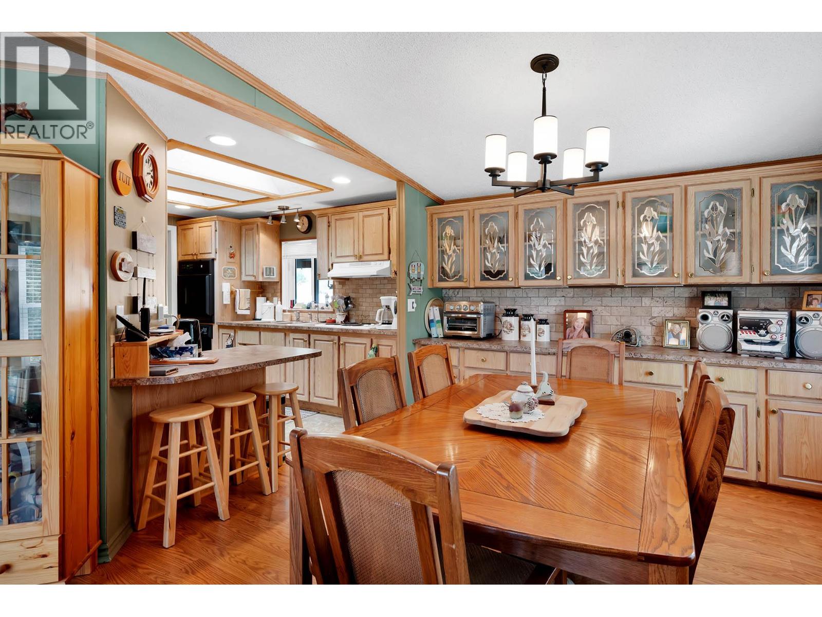 1888 Lakeview Drive, Kamloops, British Columbia  V0E 1Z1 - Photo 35 - 10382125