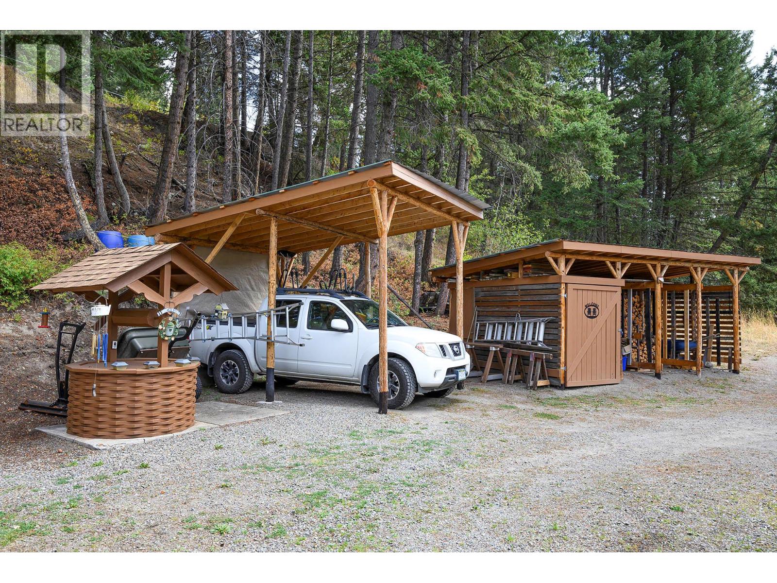 1888 Lakeview Drive, Kamloops, British Columbia  V0E 1Z1 - Photo 52 - 10382125