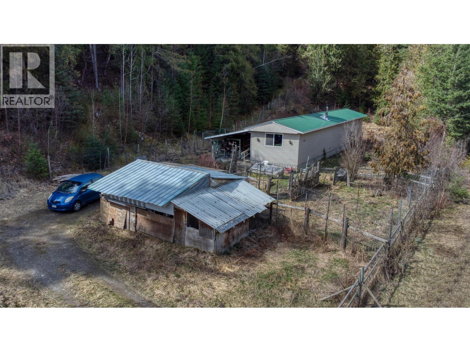 150 North Fork Road, Cherryville, British Columbia  V0E 2G0 - Photo 1 - 10382027