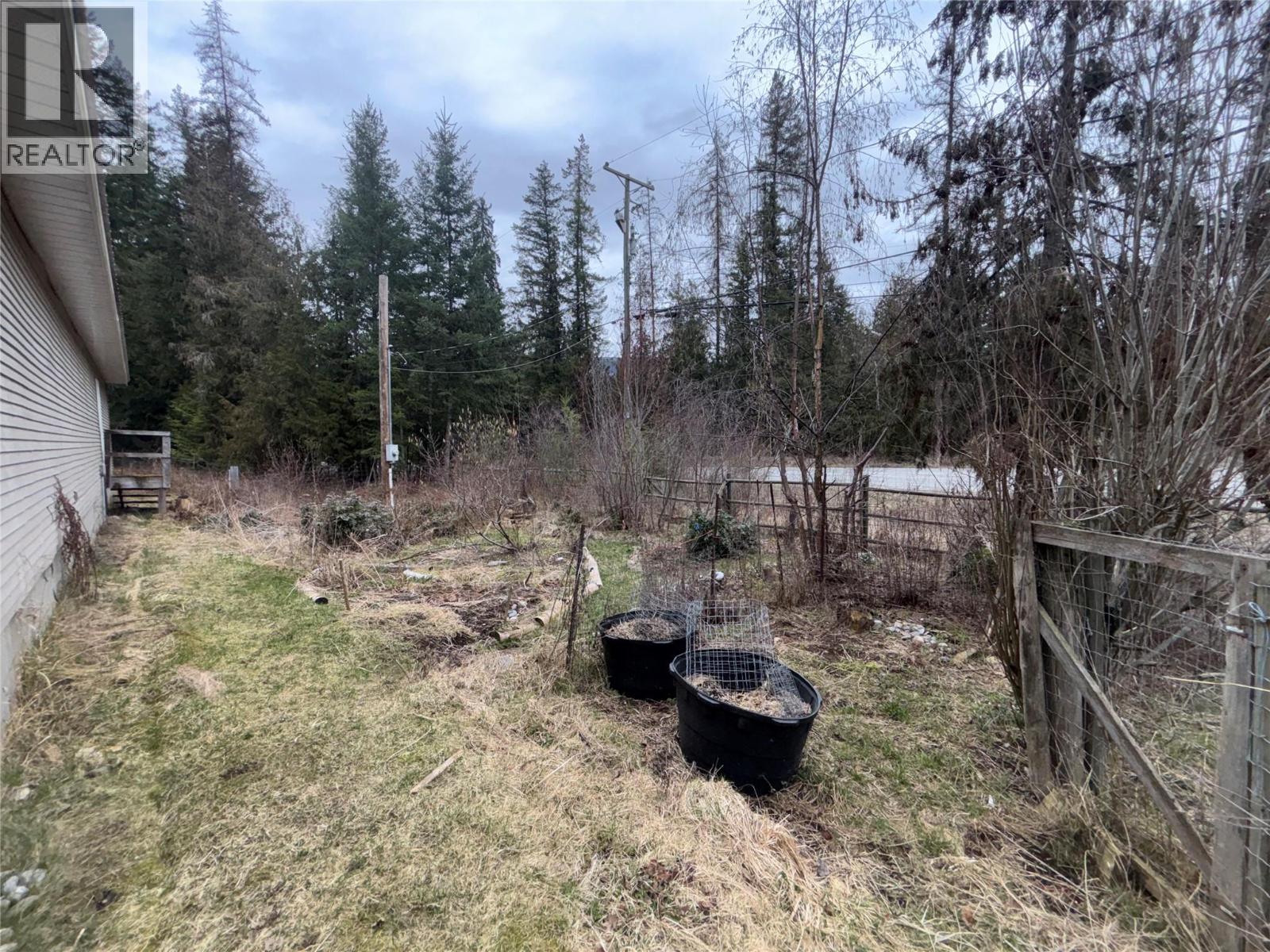 150 North Fork Road, Cherryville, British Columbia  V0E 2G0 - Photo 23 - 10382027